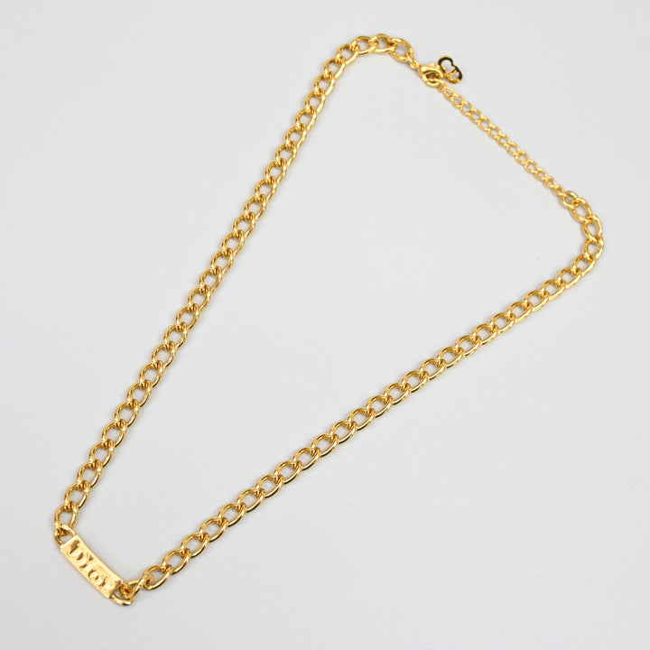 プレートモチーフ ネックレス