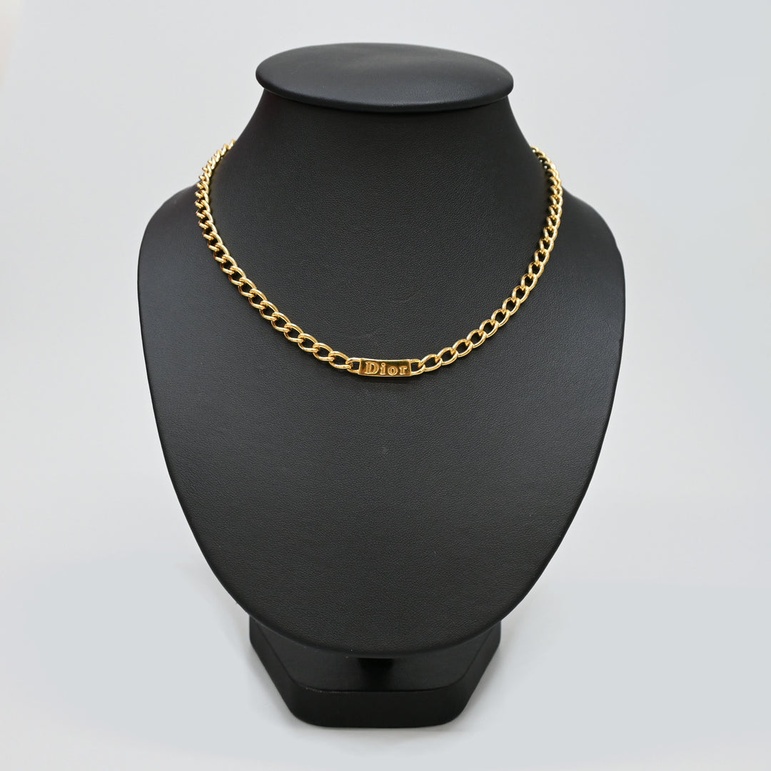 プレートモチーフ ネックレス