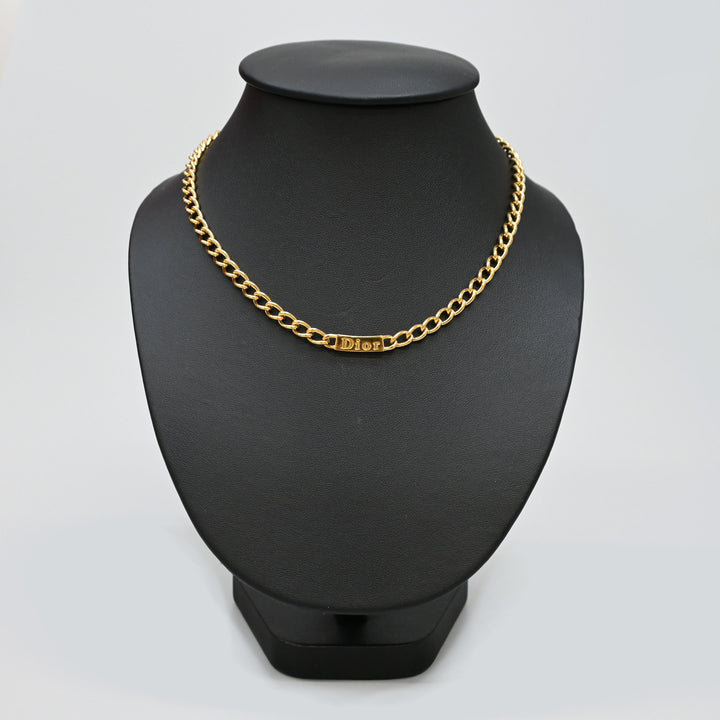 プレートモチーフ ネックレス