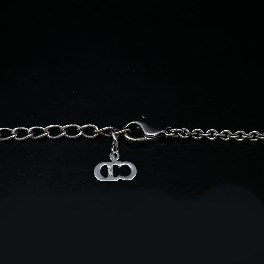 ロゴ ネックレス