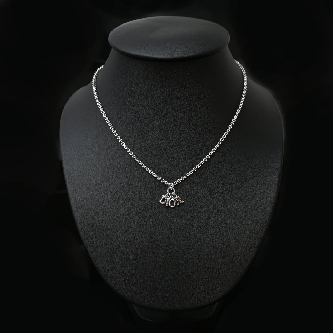 基督教基督教Dior徽标项链P43545V