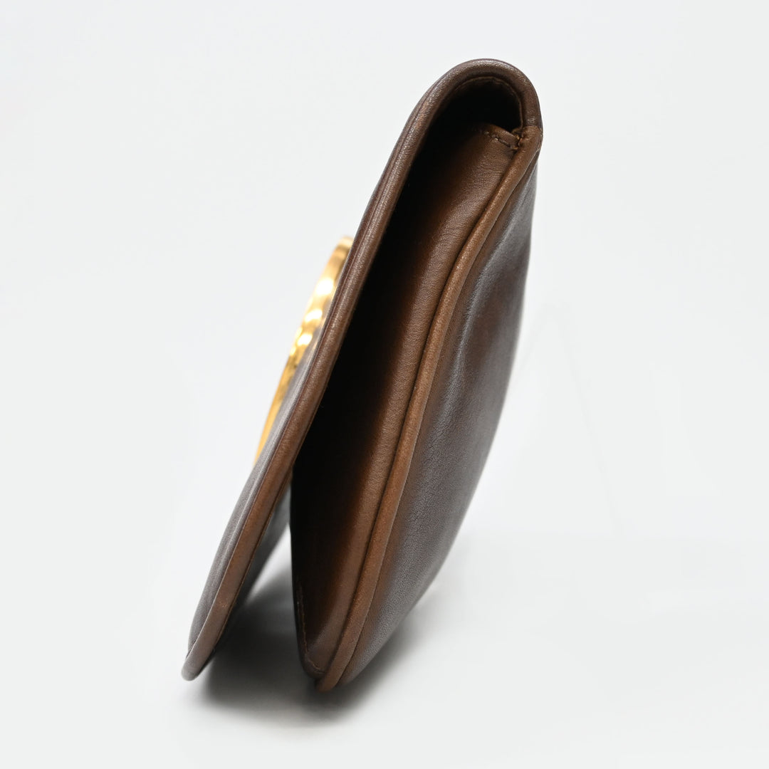 Gucci Gucci双G离合器袋P7818V