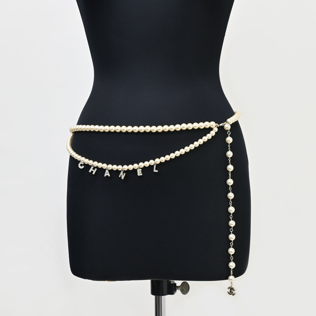 CHANEL Coco Mark Pearl Belt P44097V
