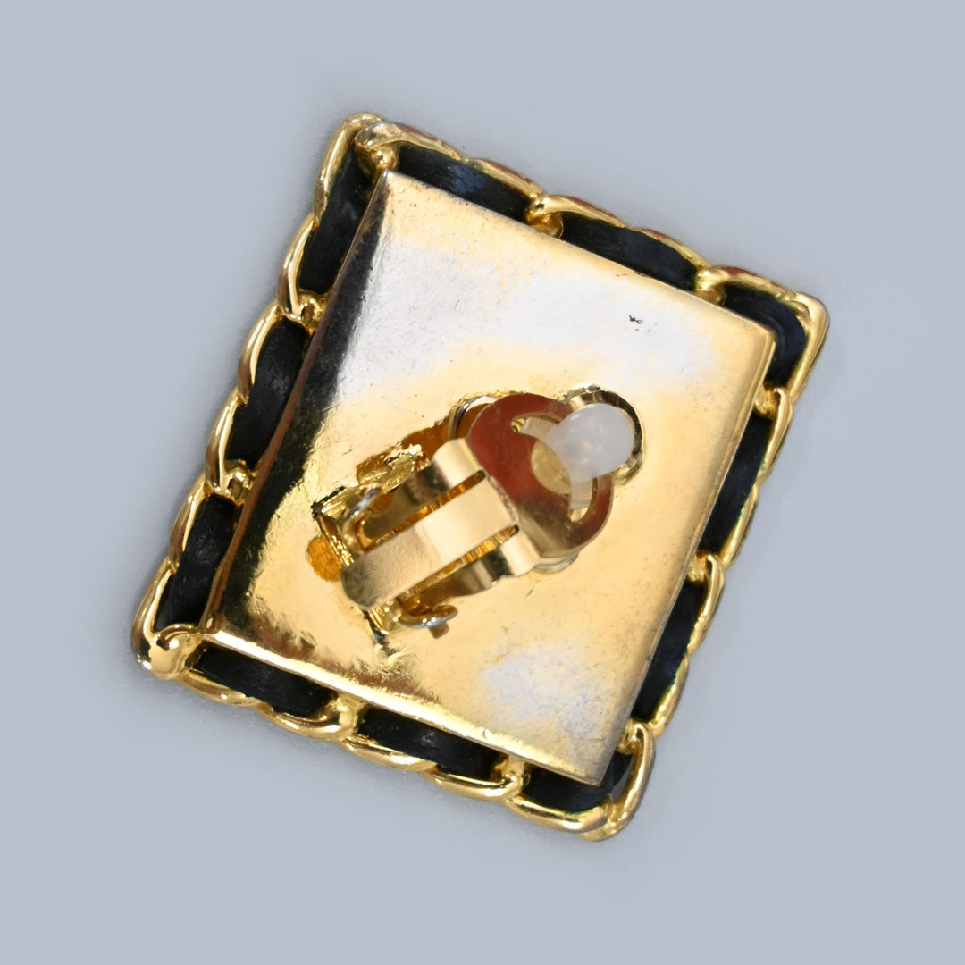 CHANEL 샤넬 코코 마크 스퀘어 체인 이어링 P44004V