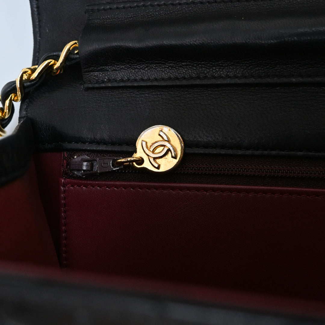 샤넬 마틀라세 체인 숄더백