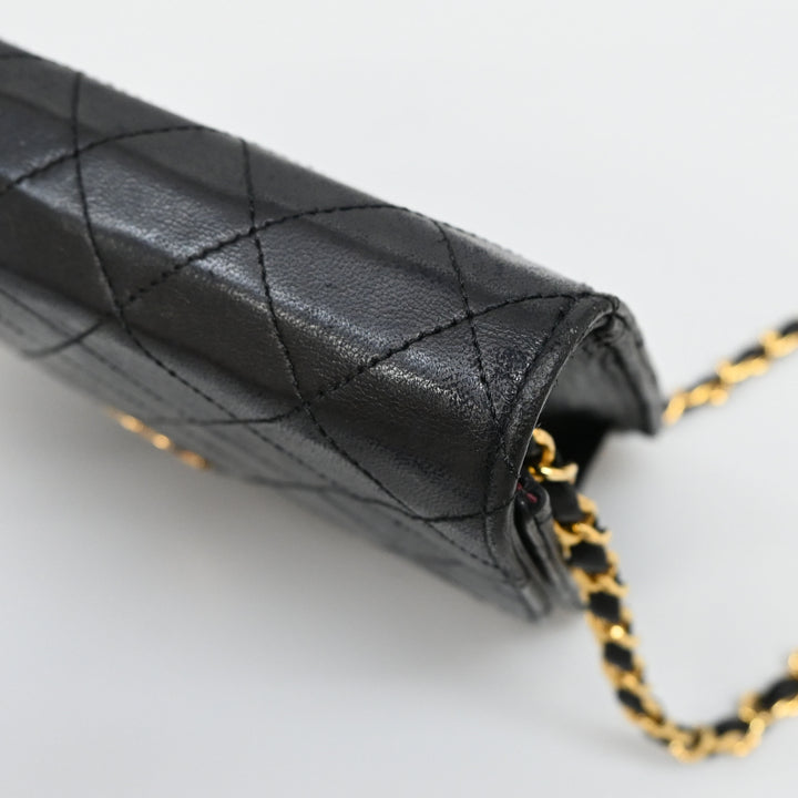 샤넬 푸시 잠금 장치마틀라세 체인 숄더백 P44514V