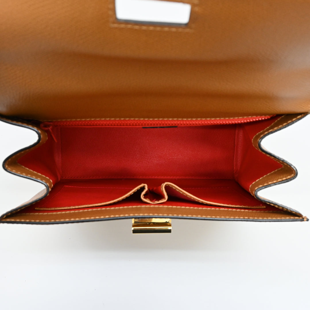 CELINE 席琳 转锁 手提包 P44310V