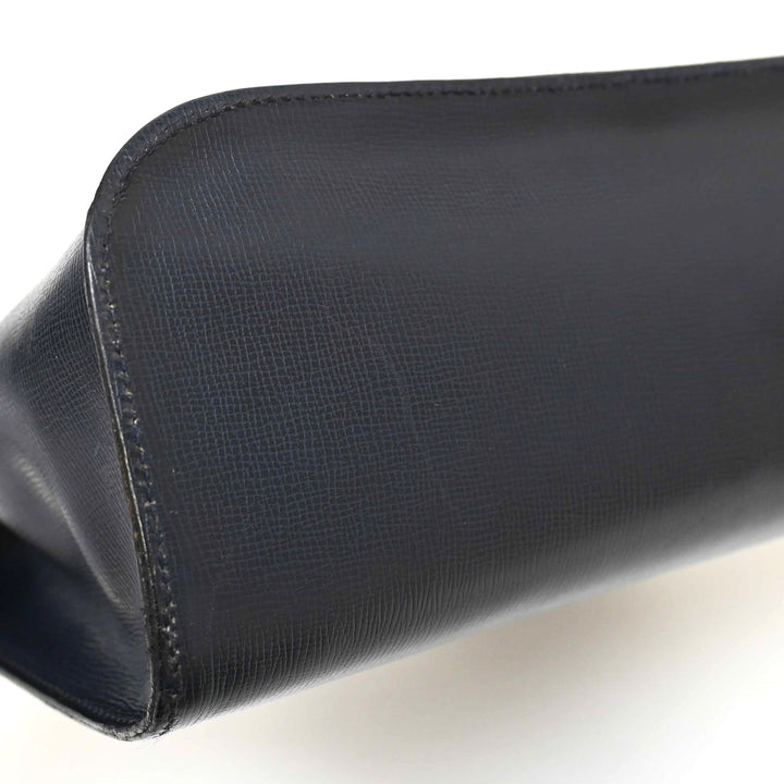 *克里斯蒂安·迪奥(Christian dior Christian Dior)椭圆形徽标硬件手袋P42213V