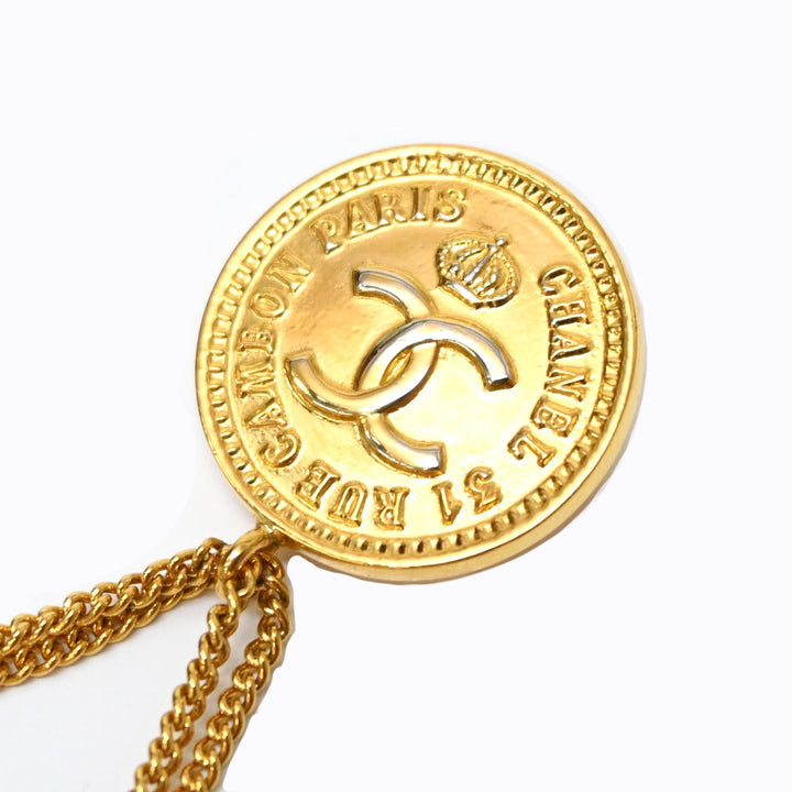 *CHANEL Chanel Matelasse Broach P1190V