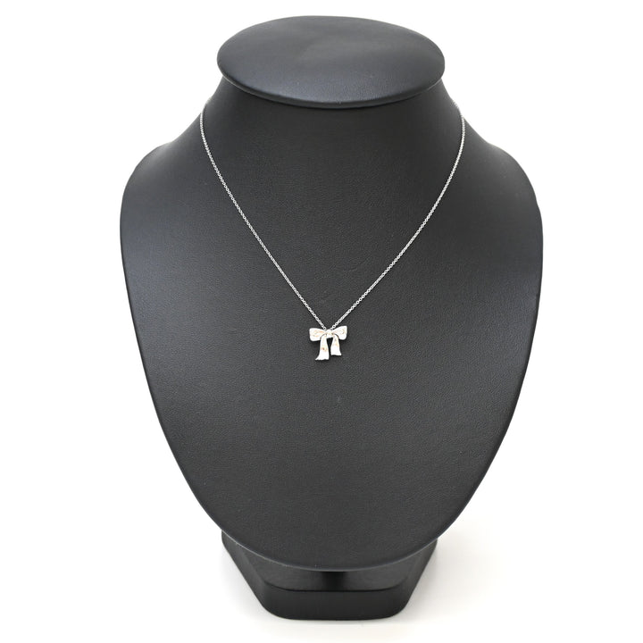 リボンモチーフネックレス