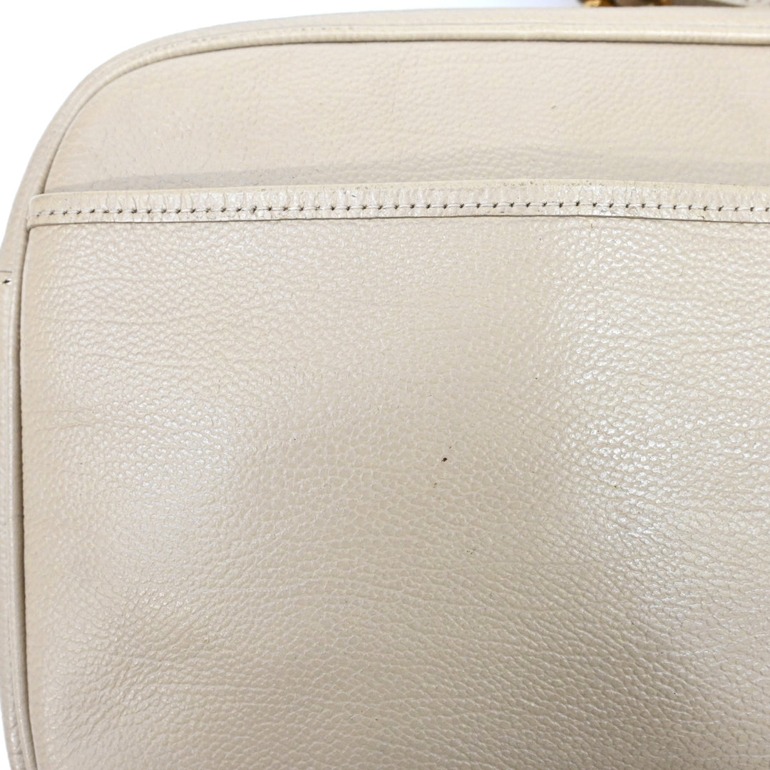 Yves Saint Laurent Eves Saint Laurent?