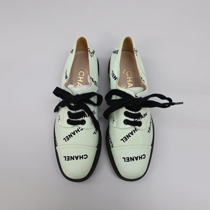 샤넬 코코 마크 레이스 업 슈즈 P44720V