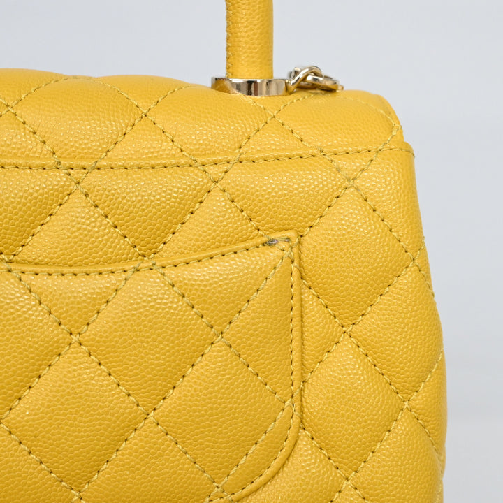 샤넬 마틀라세 코코 핸들 XXS 체인 숄더백 P44978V