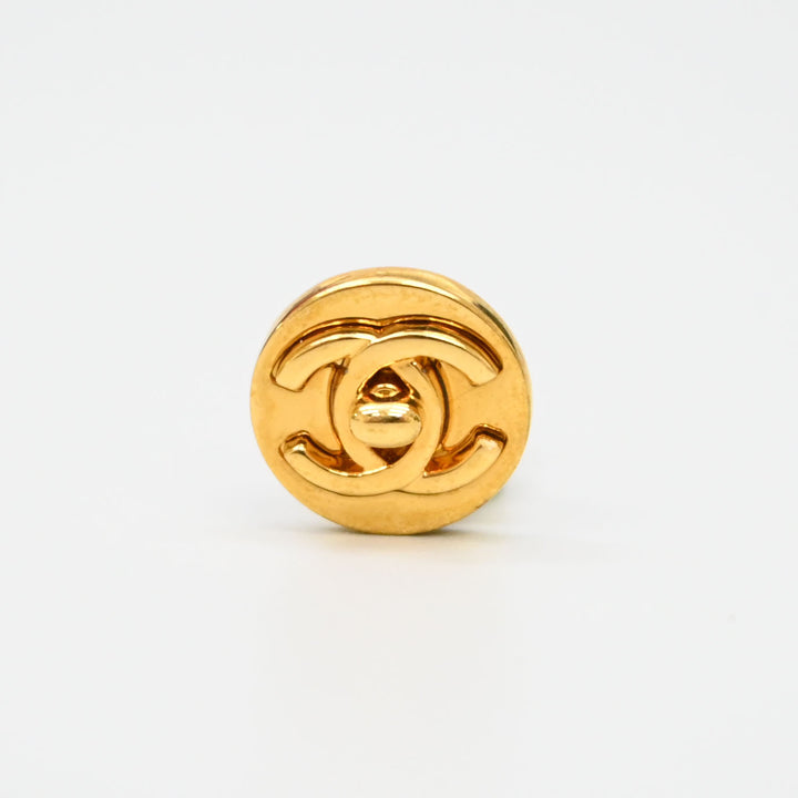 CHANEL Chanel Turn Lock Earring P43454V