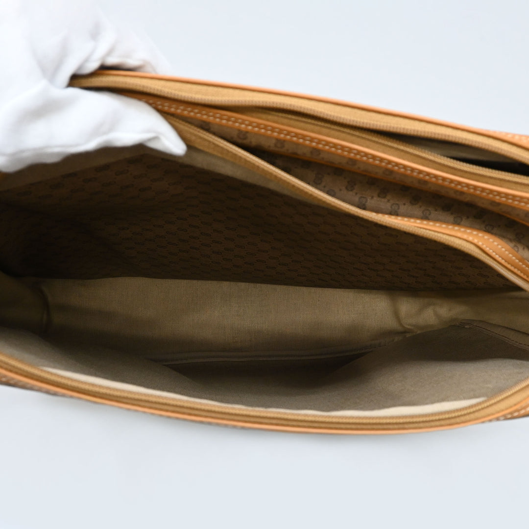 GUCCI Micro GG Shoulder Bag P11157V