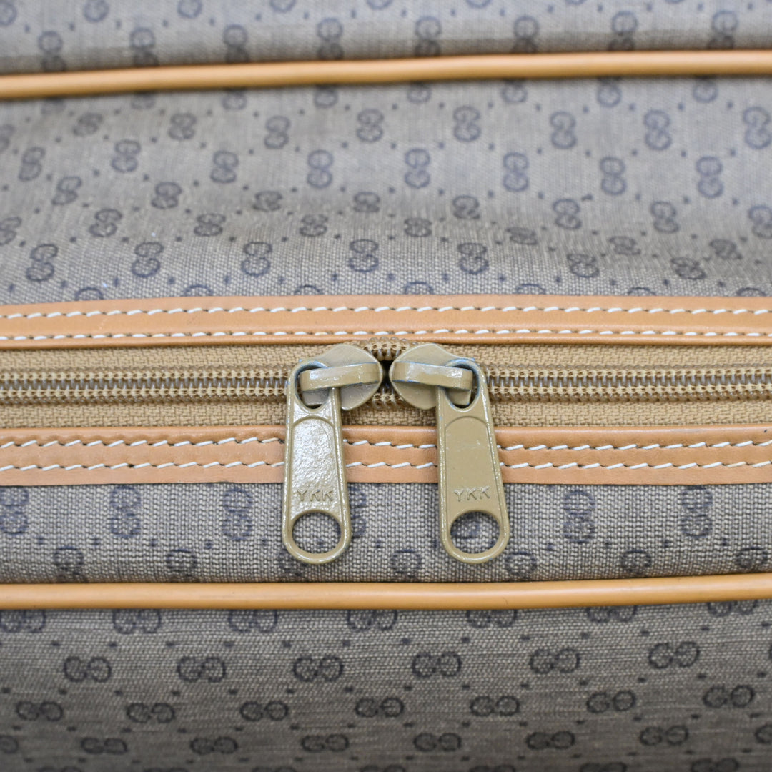 GUCCI Micro GG Shoulder Bag P11157V