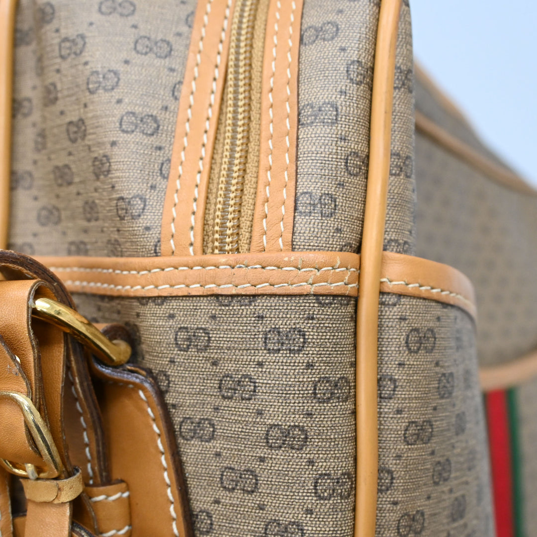 GUCCI Micro GG Shoulder Bag P11157V