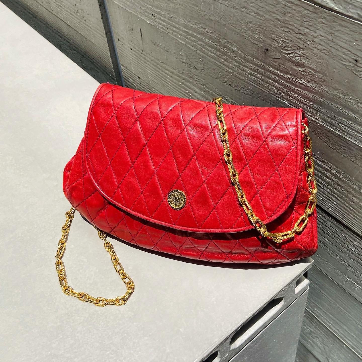 CHANEL シャネル マトラッセ チェーンショルダーバッグ – VINTAGE ...