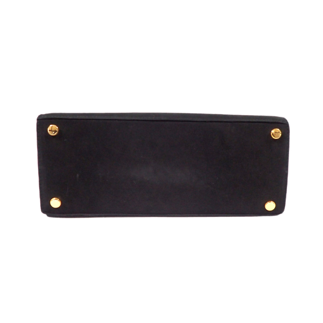 *Salvatore Ferragamo サルバトーレフェラガモ ヴァラ ハンドバッグ