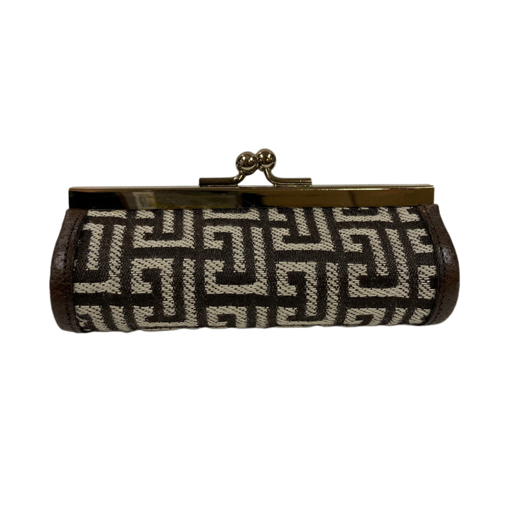 지반시, 인감 사건.