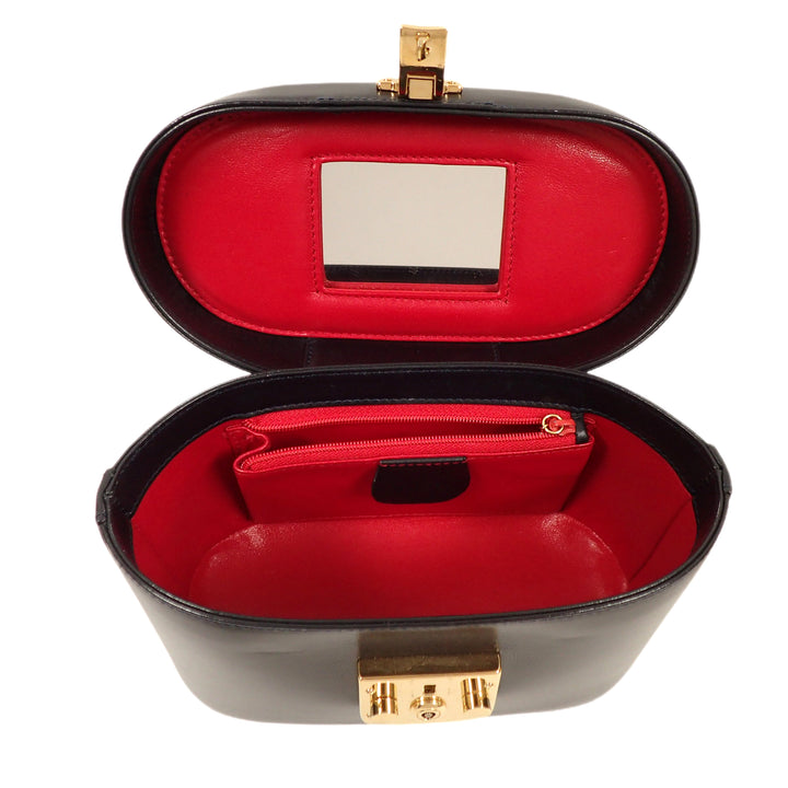 * GUCCI 구찌 ladylock 버니티백