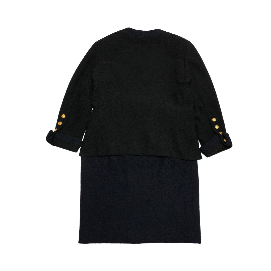 *CHANEL skirt suit