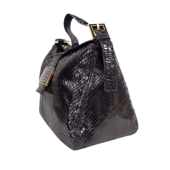 *FENDI フェンディ マンマバケット ハンドバッグ P29316V