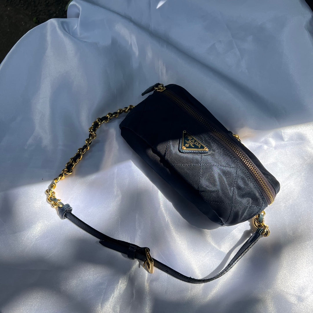 *PRADA 프라다 허리 파우치