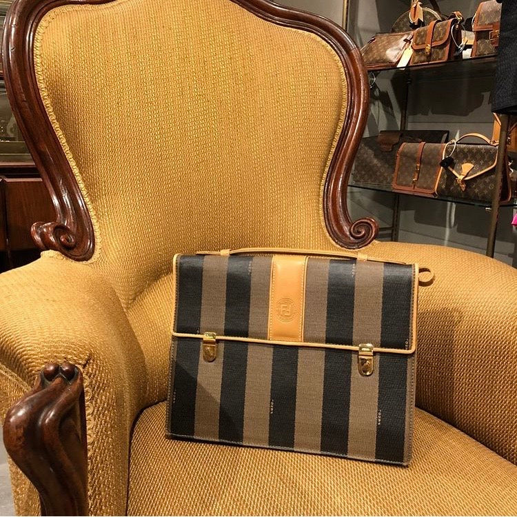 *FENDI フェンディ ペカン柄 ショルダーバッグ