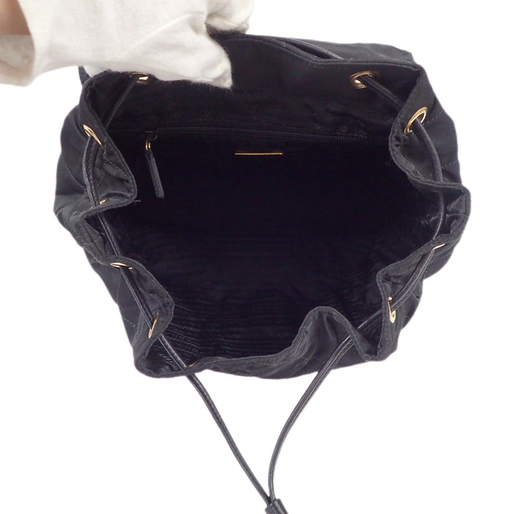 * PRADA 프라다 퀼팅 백팩