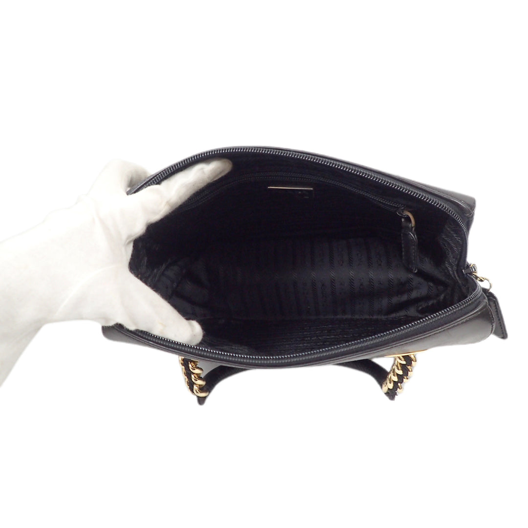 * PRADA 프라다 핸드백