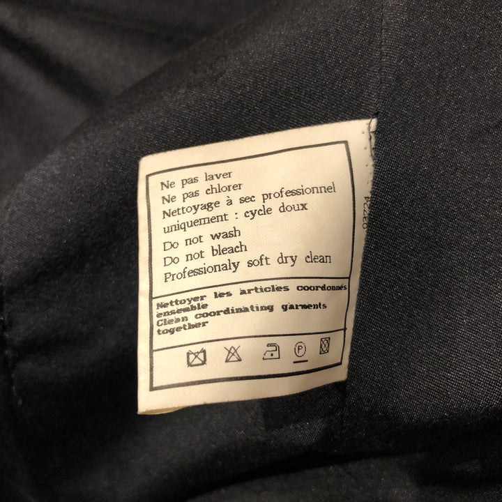 * Chanel Chanel Court