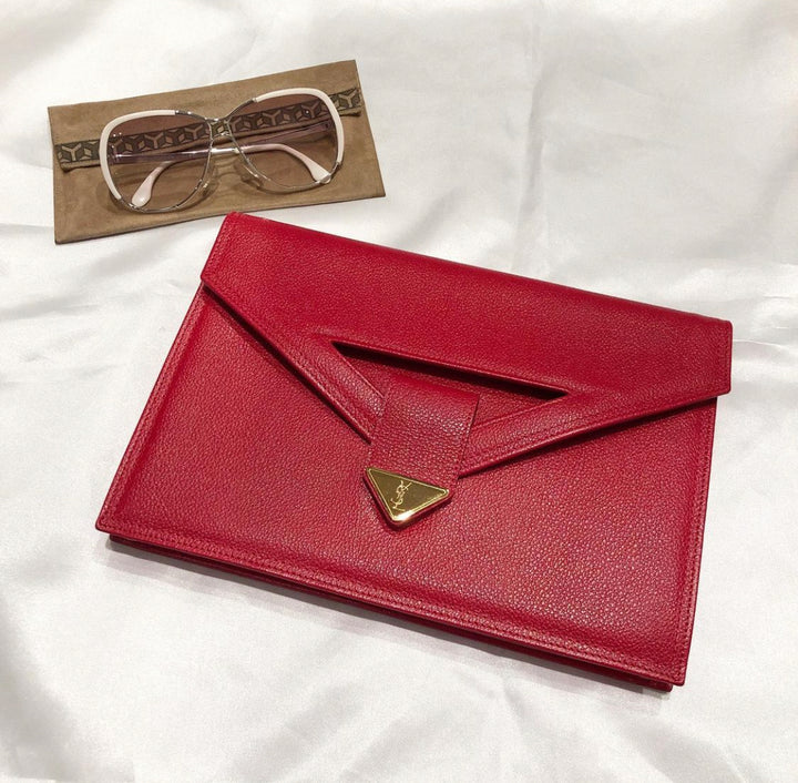 Yves Saint Laurent 伊夫圣罗兰手拿包