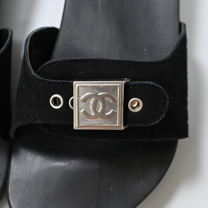 Chanel 凉鞋 女士 36