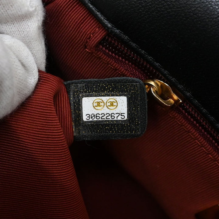 chanel shoulder bag ladies