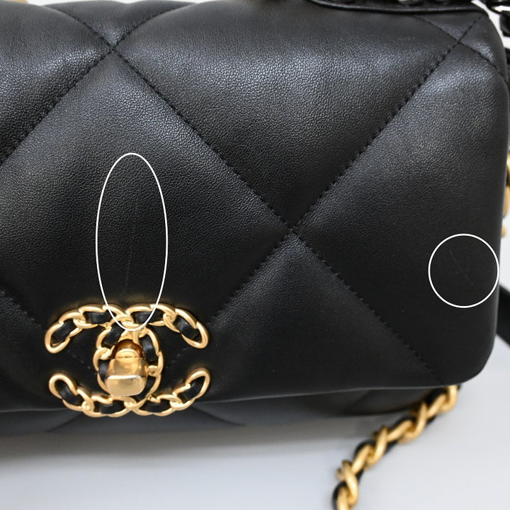 chanel shoulder bag ladies