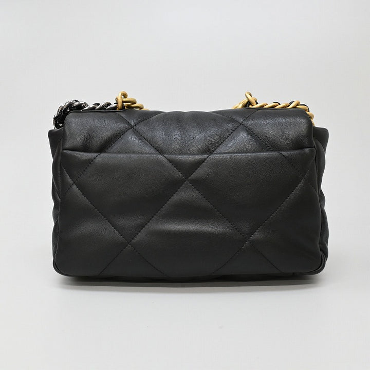 chanel shoulder bag ladies