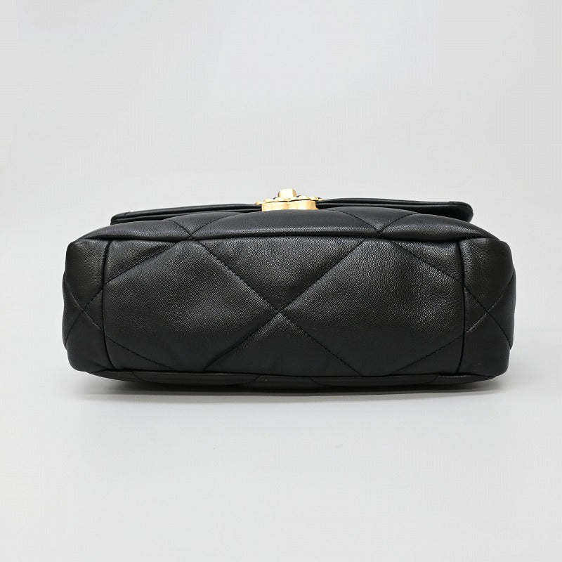 chanel shoulder bag ladies