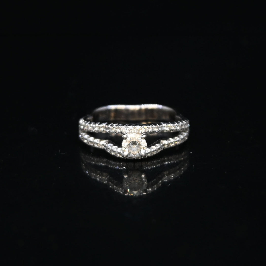 카멜리아 K18WG 다이아몬드 반지 P473514V