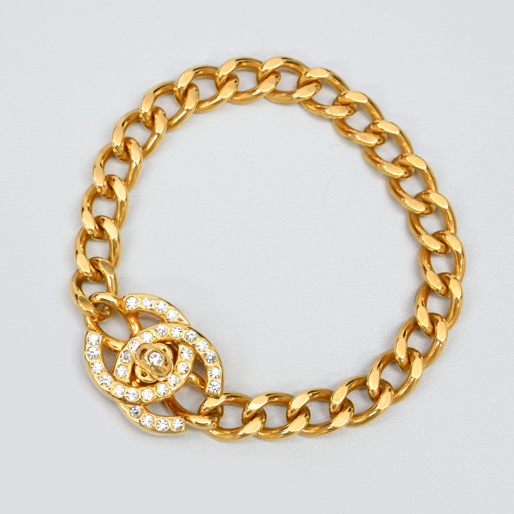 CHANEL ChanelTurn Lock Bracelet P43695V