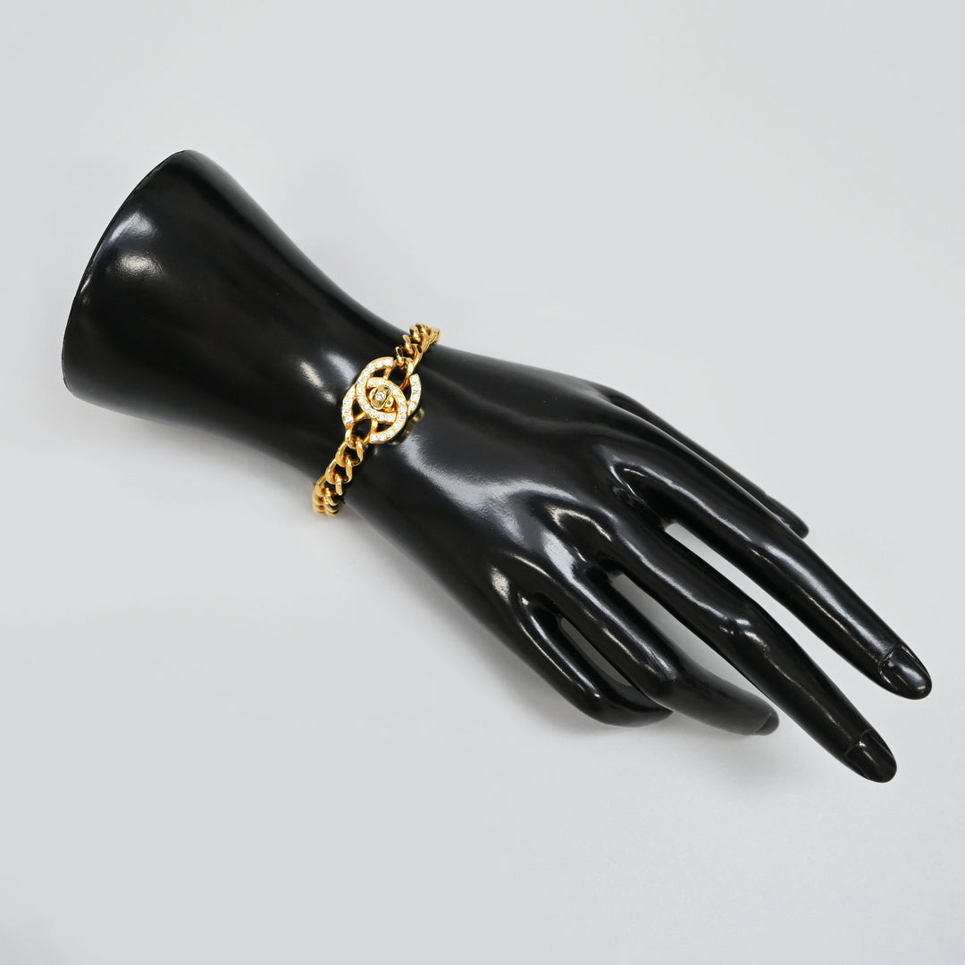 CHANEL ChanelTurn Lock Bracelet P43695V