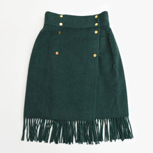 Load image into Gallery viewer, CHANEL Chanel Fringe Skirt P43400V
