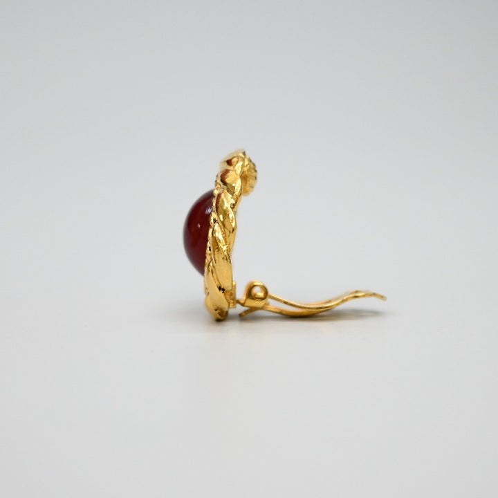chanel earrings ladies