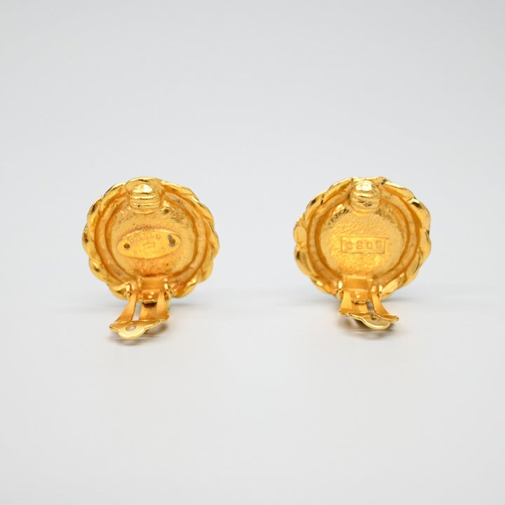 chanel earrings ladies