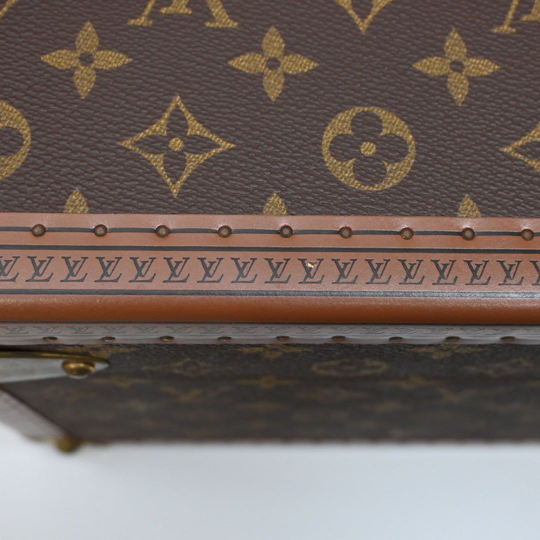 LOUIS VUITTON Arzel 55 Trunk Case M21229 P43464V
