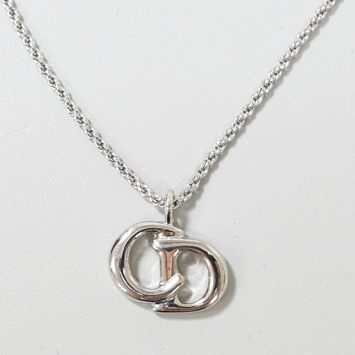 christian dior necklace ladies none