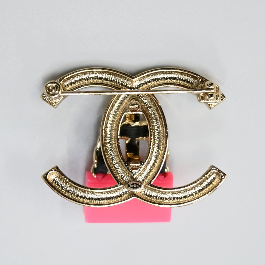 CHANEL Coco Mark Matelasse Bag brooch P44096V