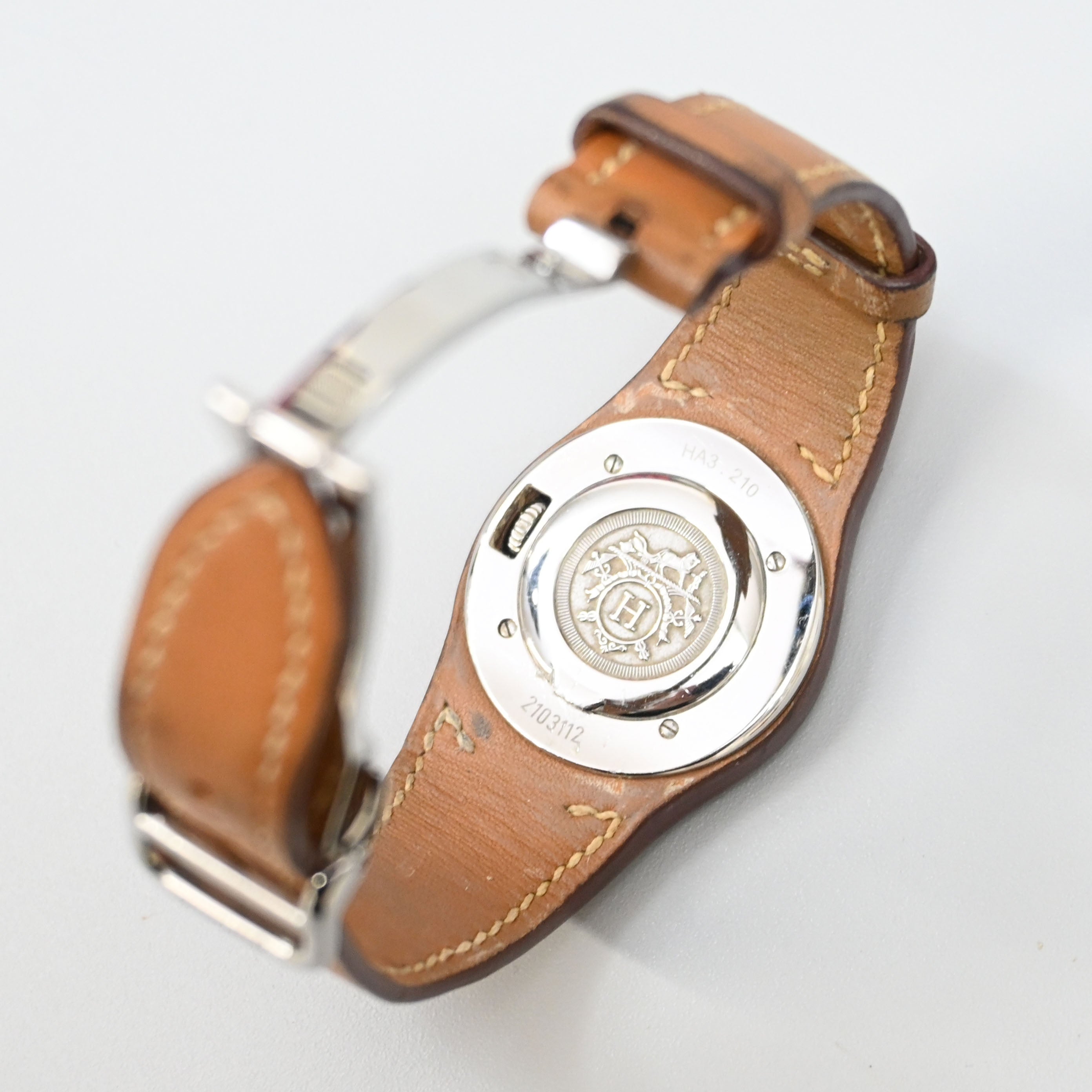 アーネ – VINTAGE SELECT SHOP MAISON DE VII（メゾンドヴィ）