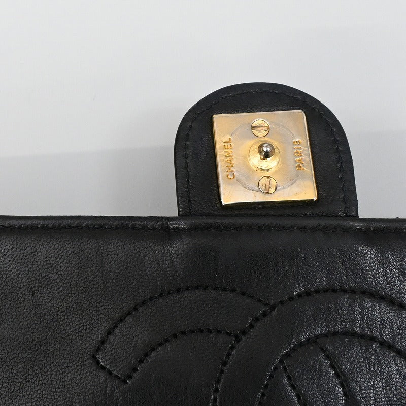chanel shoulder bag ladies