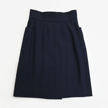 Load image into Gallery viewer, CHANEL Coco Mark Button Skirt P44035V
